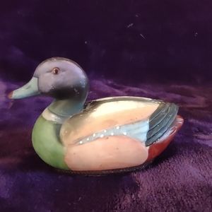Duck figurine lint brush